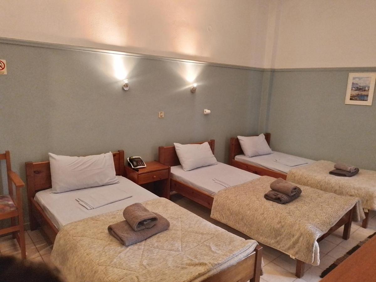 Miranta Hotel - Apartments & Studios Aegina 外观 照片
