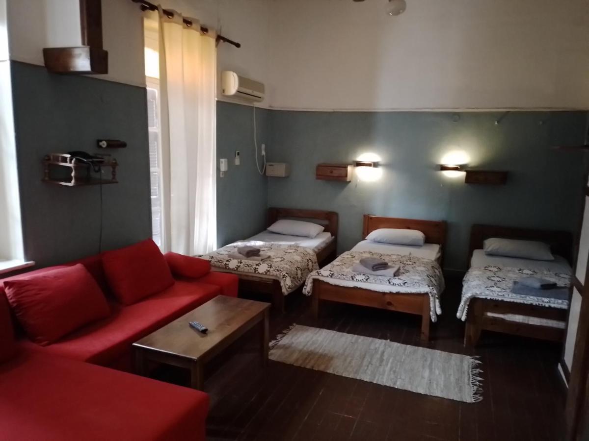 Miranta Hotel - Apartments & Studios Aegina 外观 照片