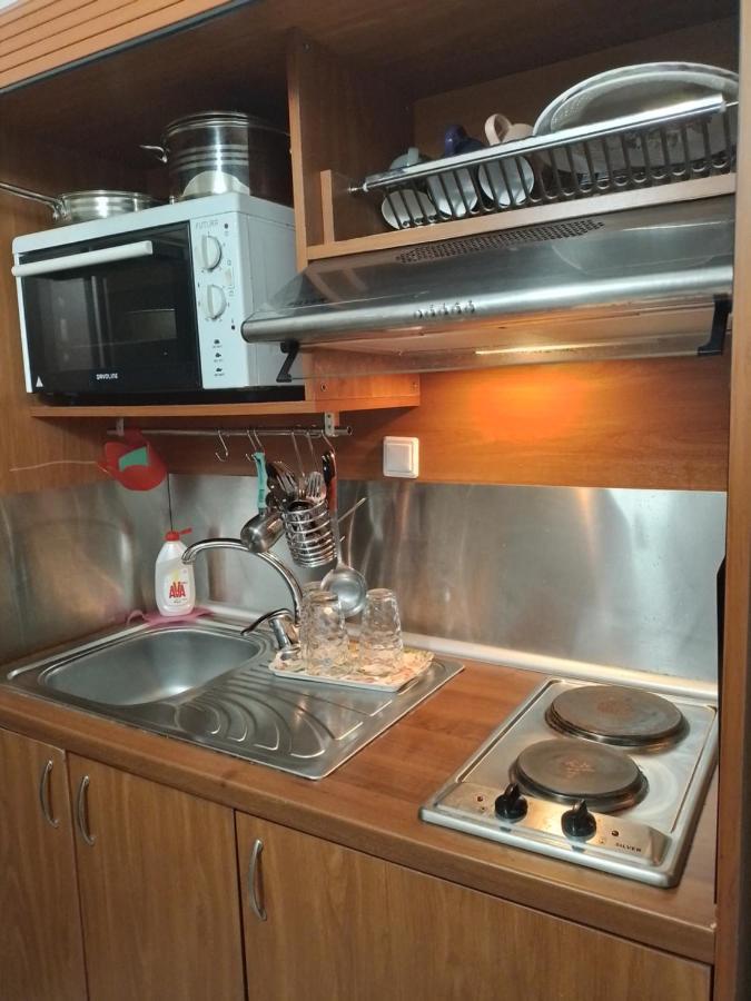 Miranta Hotel - Apartments & Studios Aegina 外观 照片