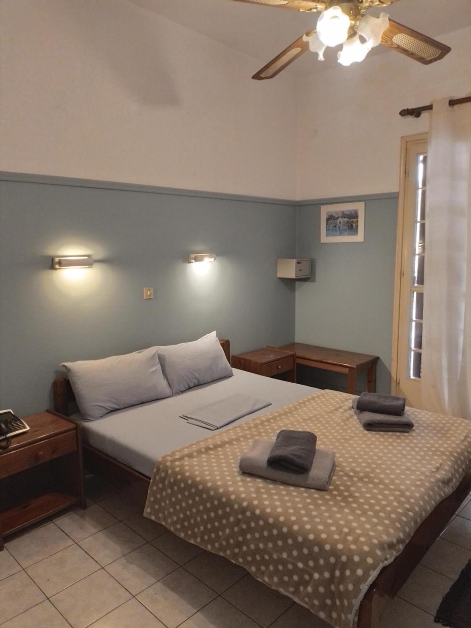 Miranta Hotel - Apartments & Studios Aegina 外观 照片