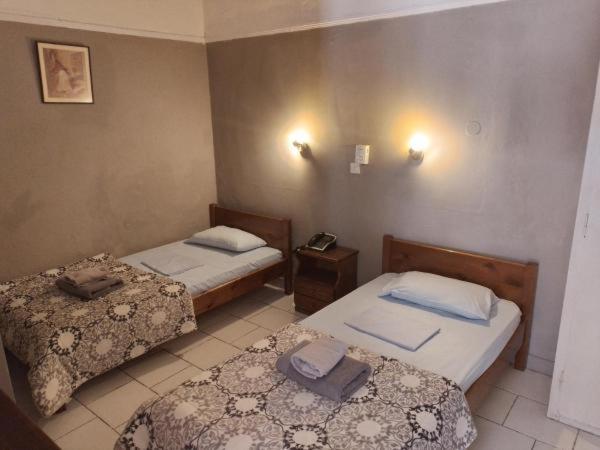 Miranta Hotel - Apartments & Studios Aegina 外观 照片