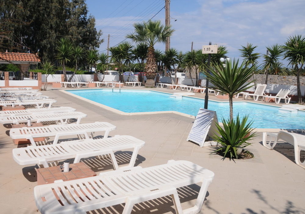Miranta Hotel - Apartments & Studios Aegina 外观 照片