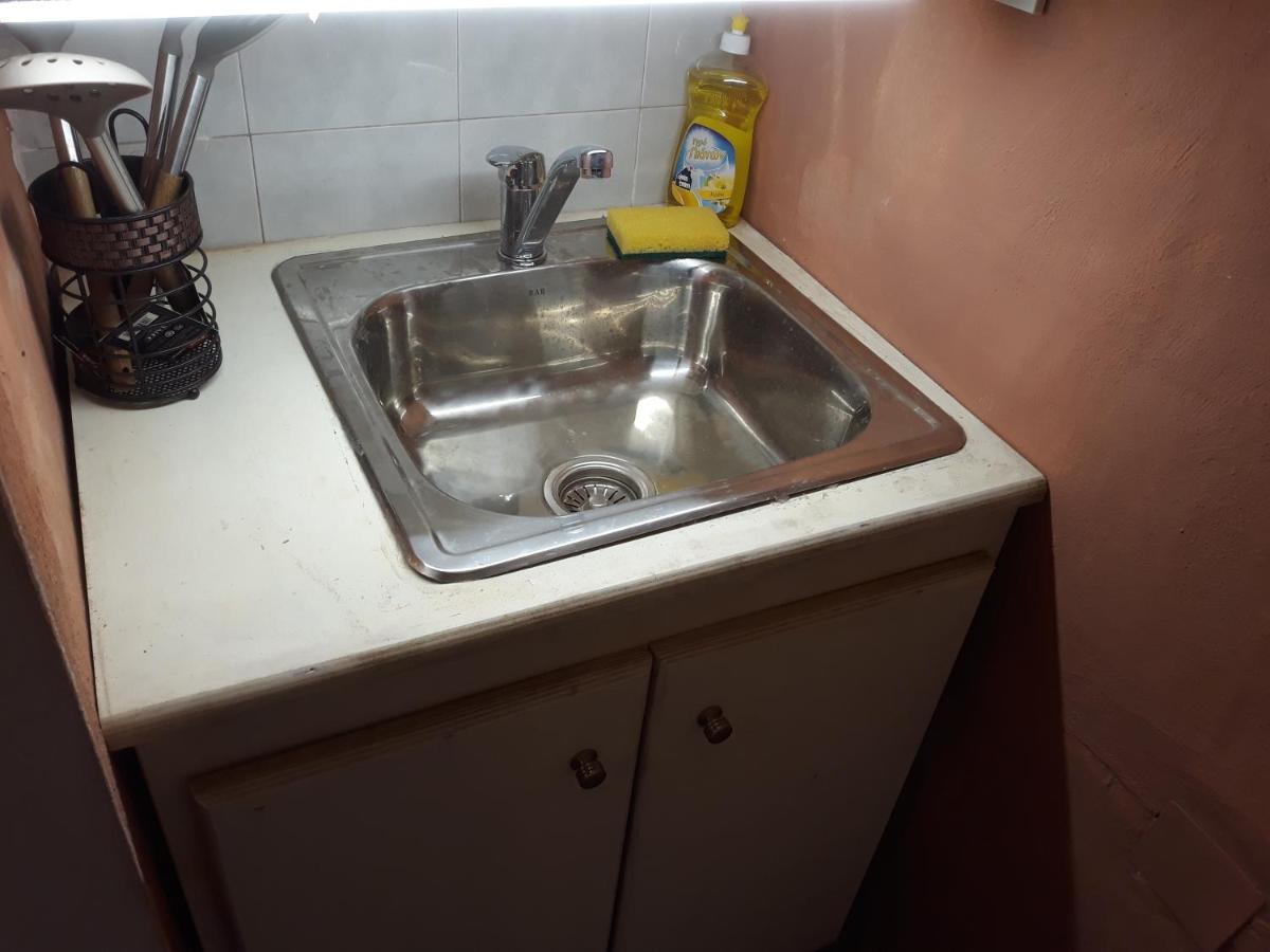 Miranta Hotel - Apartments & Studios Aegina 外观 照片